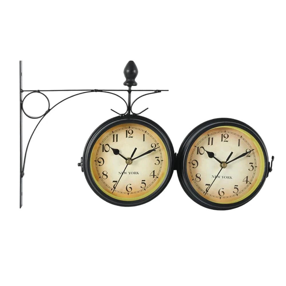 Petite Horloge Murale Vintage