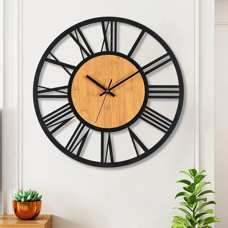 Grande Horloge en Bois