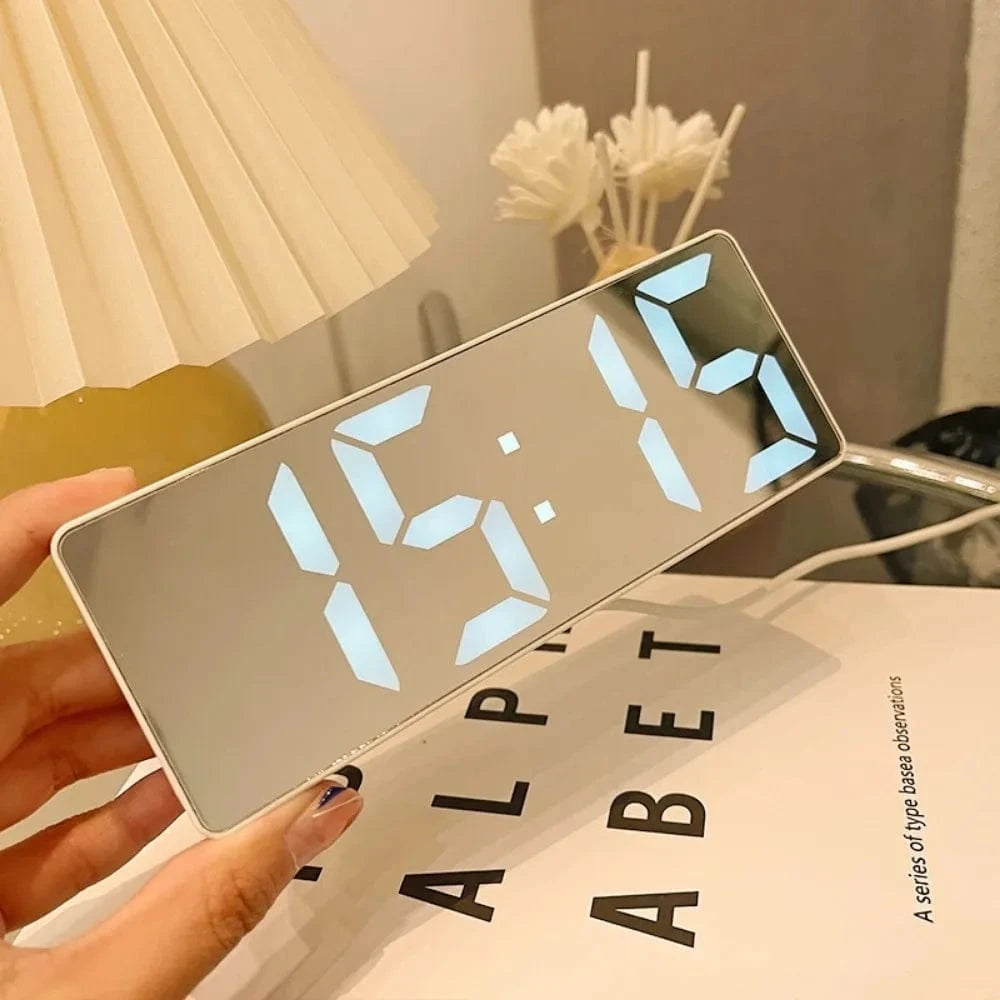 Horloge Design Miroir